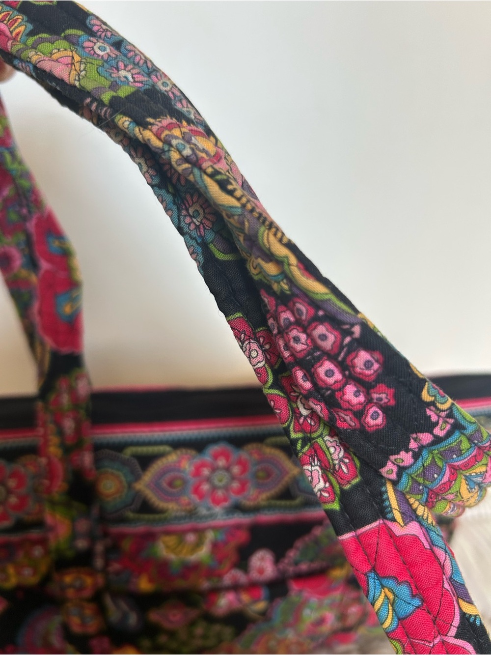 Vera Bradley Retired Made in USA Symphony Quilted Shoulder Bag - Picture 9 of 12